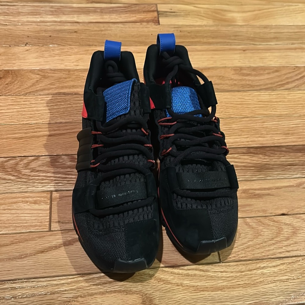 Adidas Twinstrike Advance Sneakers